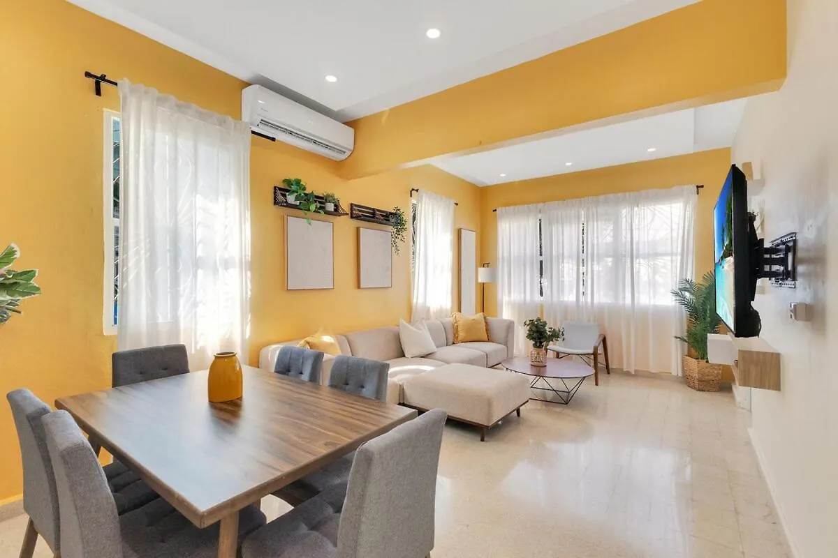 Apartment Group Vacation Home Steps From Beach And Nightlife San Juan